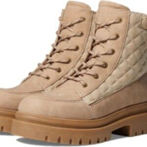 Women's Quilted Lace-Up Ankle Boots in Tan